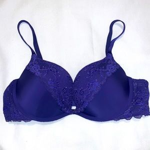 Victoria’s Secret Padded Demi Like New
